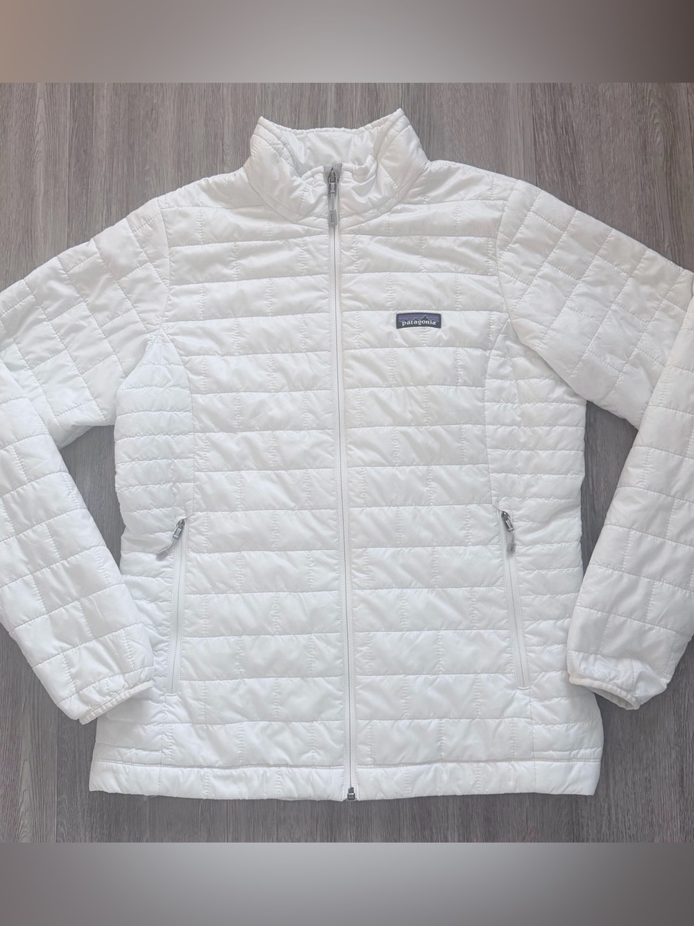 Patagonia Nano Puff Jacket Womens Large White Puffer Jacket Coat Hiking Style